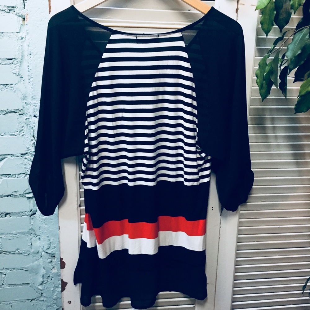 Signature Studio Colorblocked Tunic - Picture 6 of 8